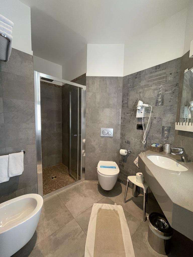 Hotel Italy ビビオーネ エクステリア 写真